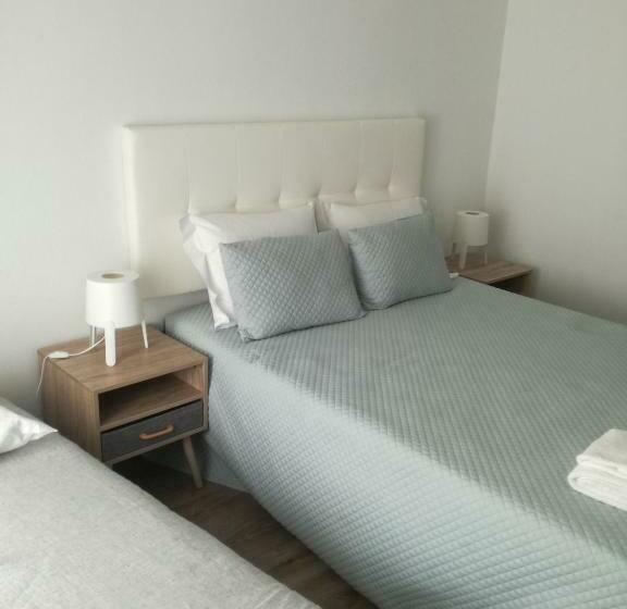 بنسيون Baixinho Guest House