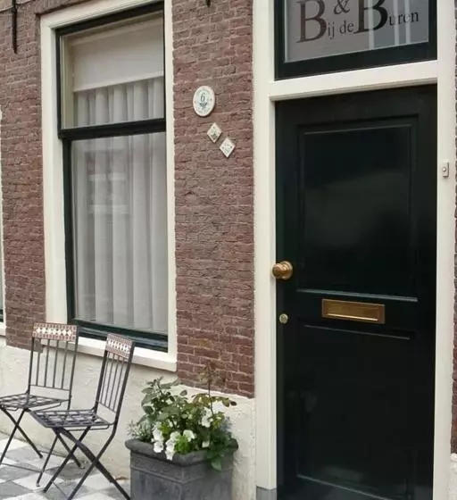Aamiaismajoitus (B&B) Bij De Buren