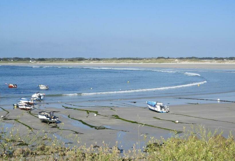 مبيت وإفطار Les Volets Bleus