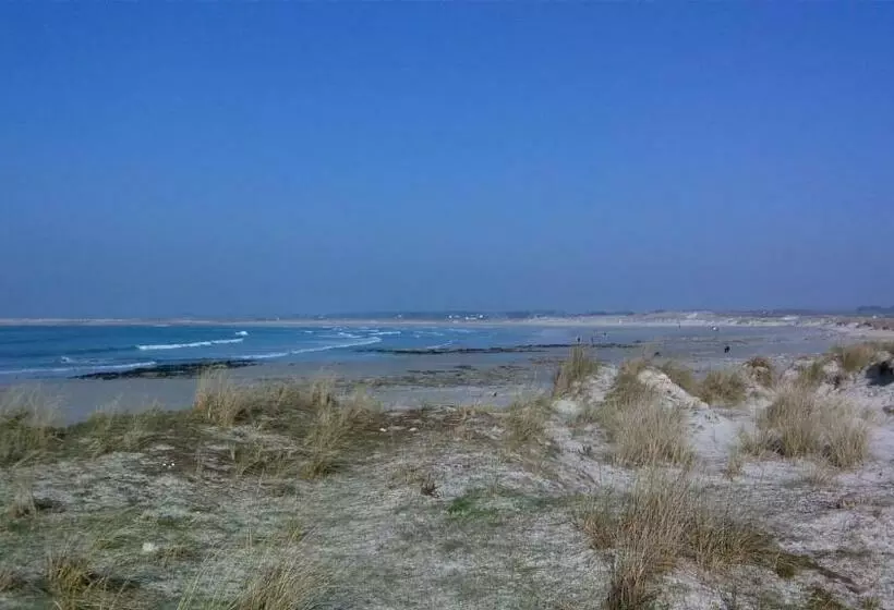 Aamiaismajoitus (B&B) Les Volets Bleus