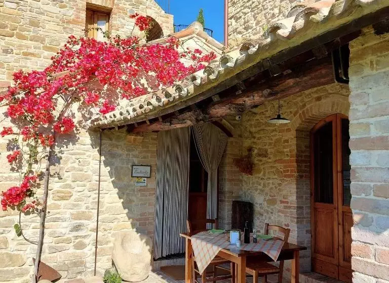 هتل Pietra Antica Agriturismo
