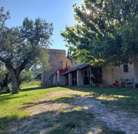 هتل Pietra Antica Agriturismo
