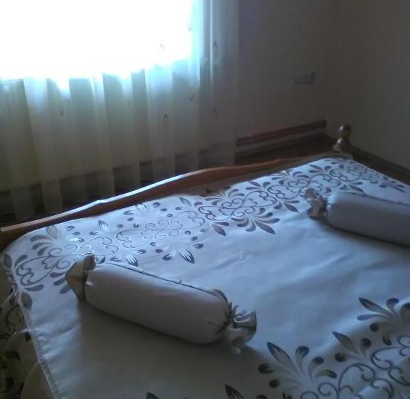 بنسيون Casa Cu Muscate