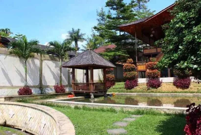 The Kulawi Villa & Resort