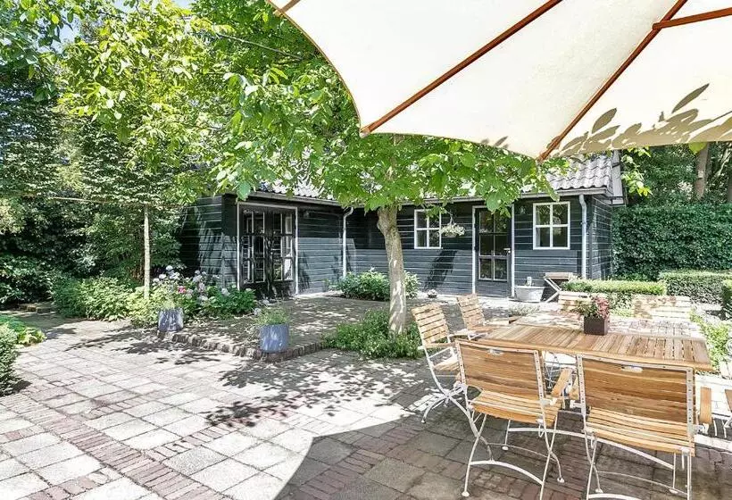 B&b Van Gogh Cottage