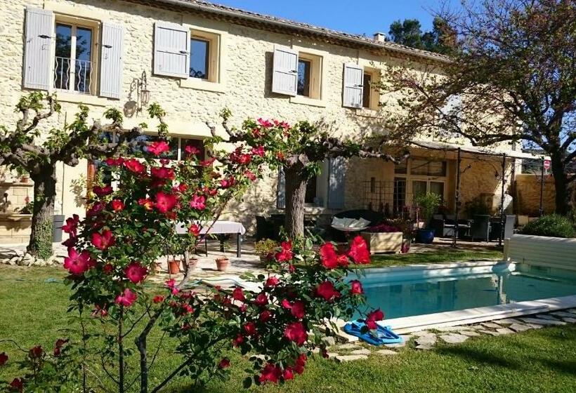 Bed and Breakfast Au Mas De Marie