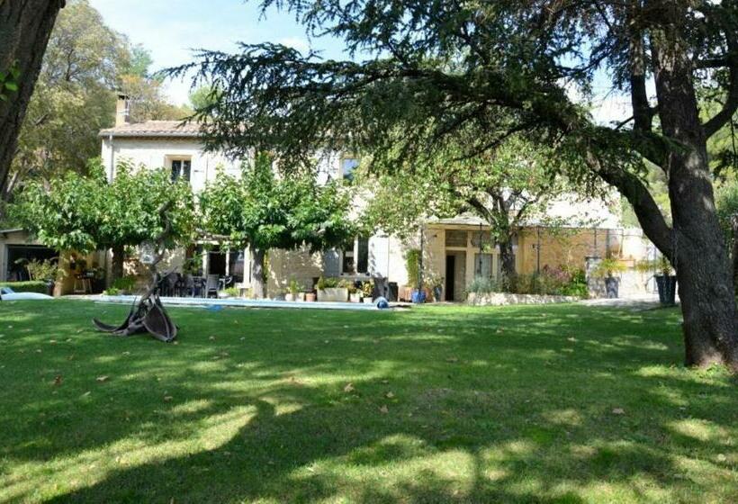 Bed and Breakfast Au Mas De Marie