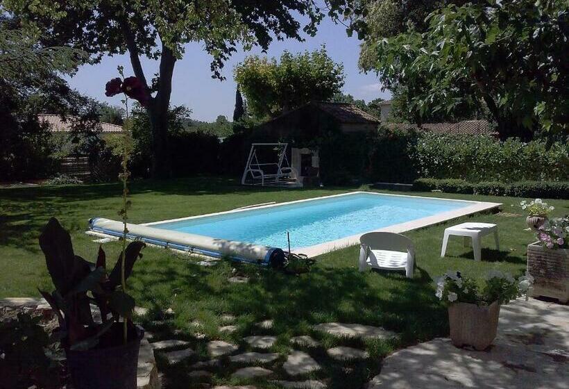 Bed and Breakfast Au Mas De Marie