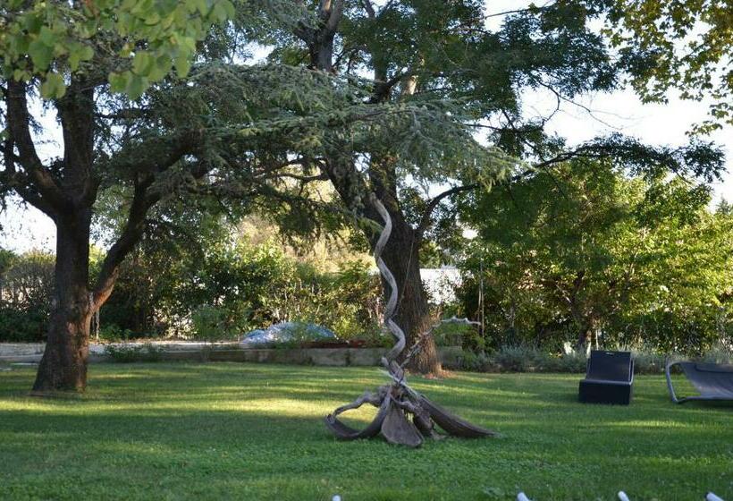 Bed and Breakfast Au Mas De Marie