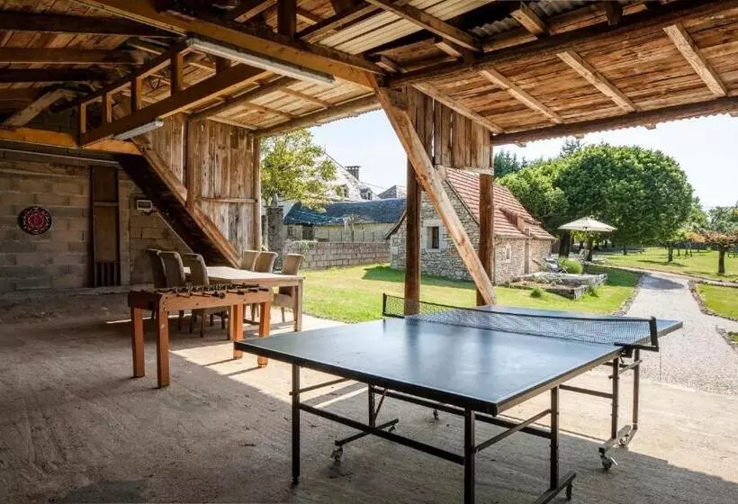 ベッドアンドブレックファースト Chambres Et Table D Hôtes La Panacée