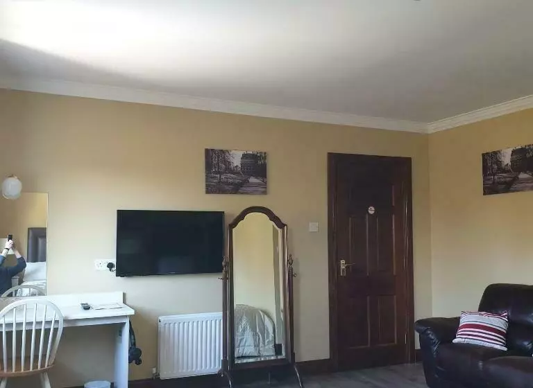 Aamiaismajoitus (B&B) Cloghan Lodge