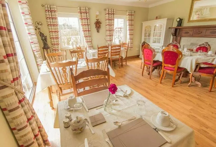 Aamiaismajoitus (B&B) Cloghan Lodge