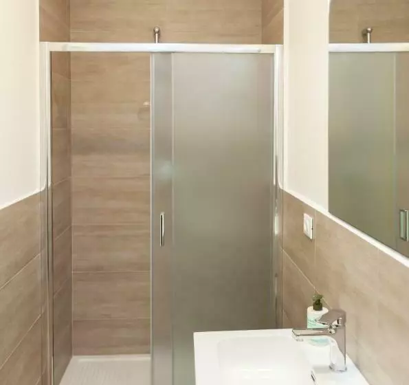 تختخواب و صبحانه Il Verde Pino