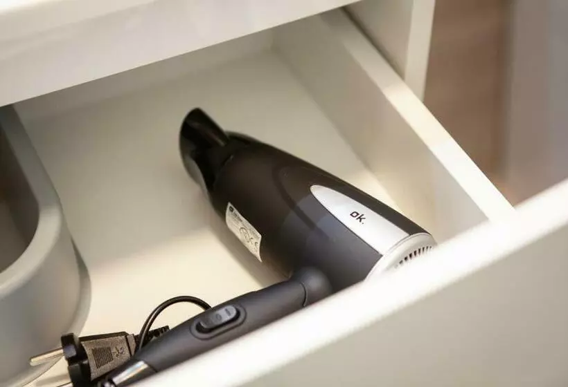 تختخواب و صبحانه Il Verde Pino