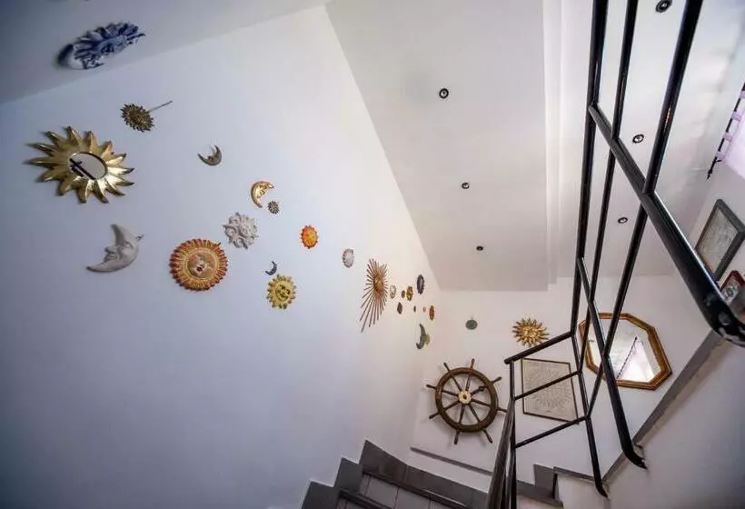 تختخواب و صبحانه Il Verde Pino