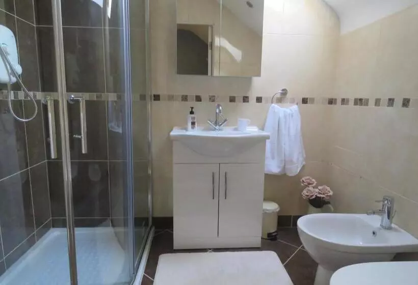 Greenside B&b