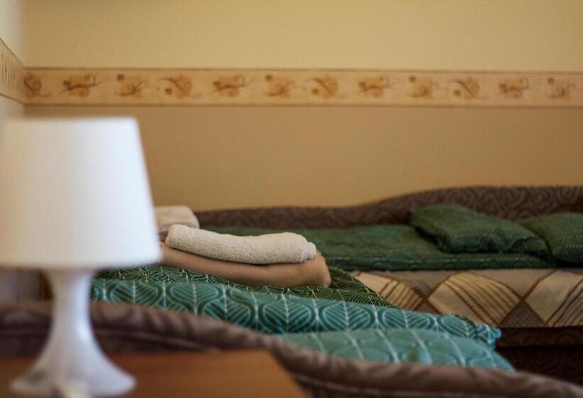 بنسيون Bencsik Tanya Szentkirály   Szálláshely & Rendezvényház