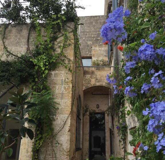 פנסיון Castle Xviii Near Sea