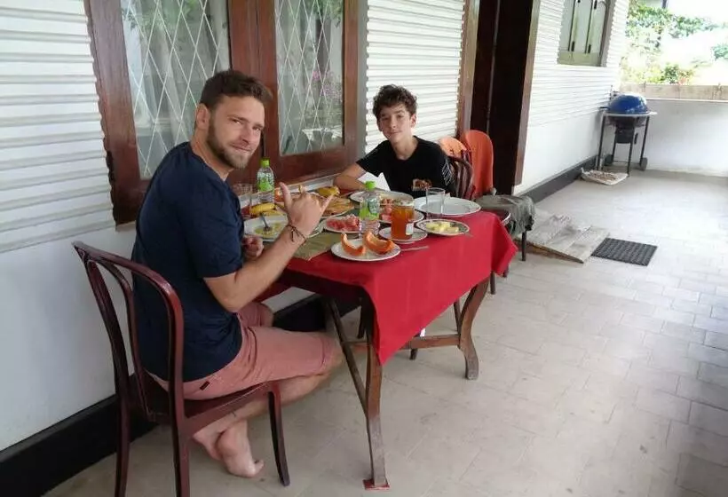 Majatalo Saranga Holiday Inn