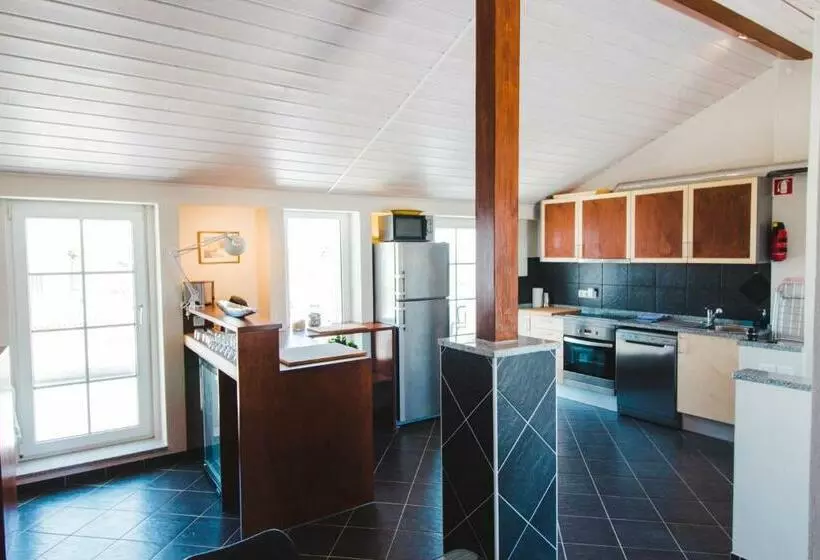 پانسیون Torrinha House