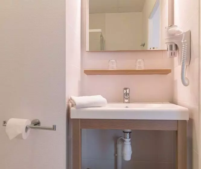 Appart City Confort Cherbourg