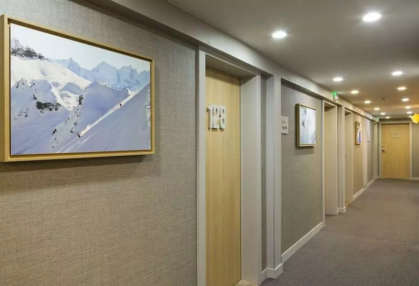 Heliopic Hotel & Spa