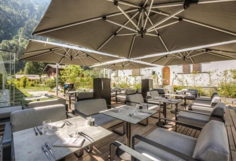 Heliopic Hotel & Spa