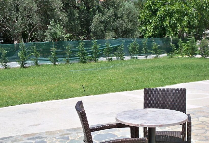 Hotel Aphrodite Samos Suites