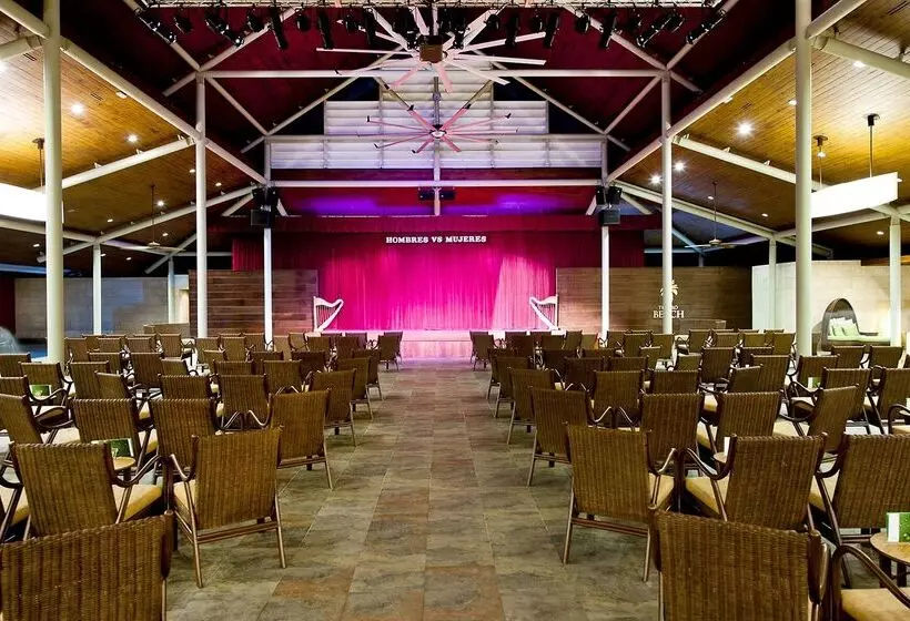 Отель Barcelo Bavaro Beach Adults Only All Inclusive