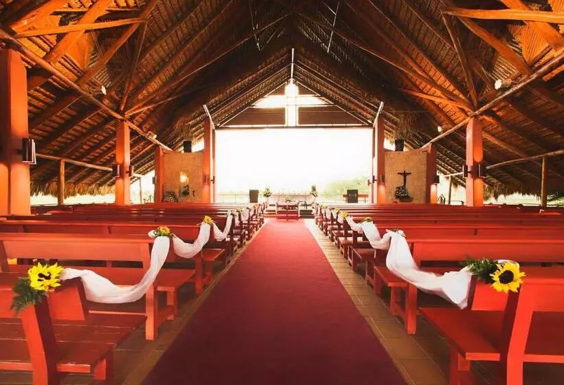 Отель Barcelo Bavaro Beach Adults Only All Inclusive