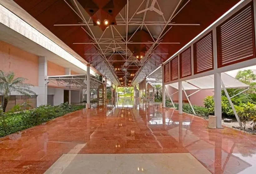 Отель Barcelo Bavaro Beach Adults Only All Inclusive