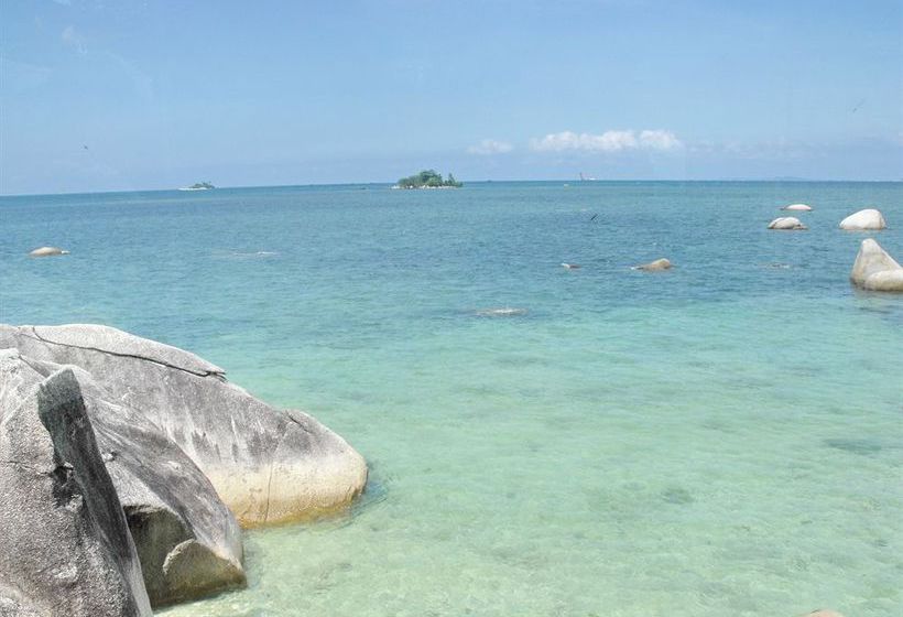 בית מלון כפרי Bintan Cabana Beach Resort