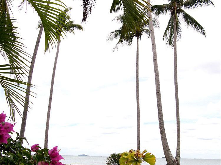 בית מלון כפרי Bintan Cabana Beach Resort