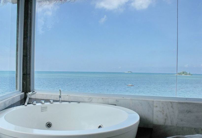 בית מלון כפרי Bintan Cabana Beach Resort