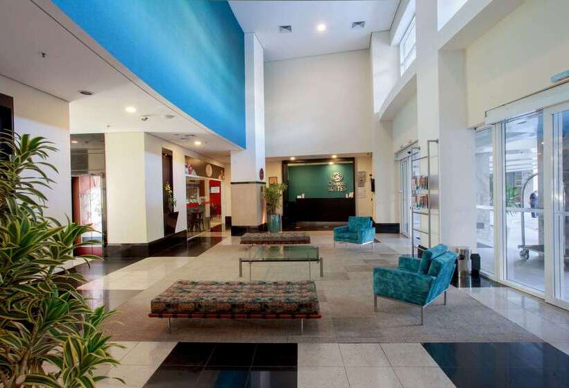 Отель Comfort Suites Alphaville