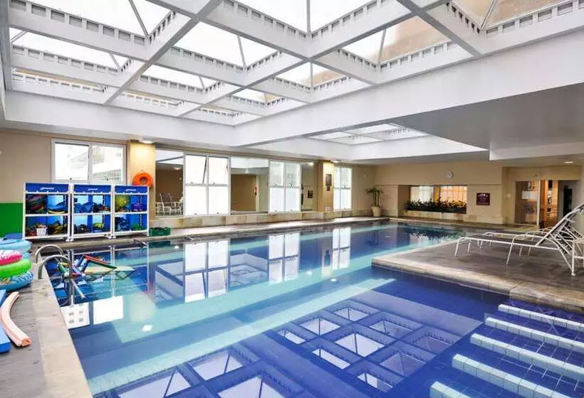 Hotel Comfort Suites Alphaville