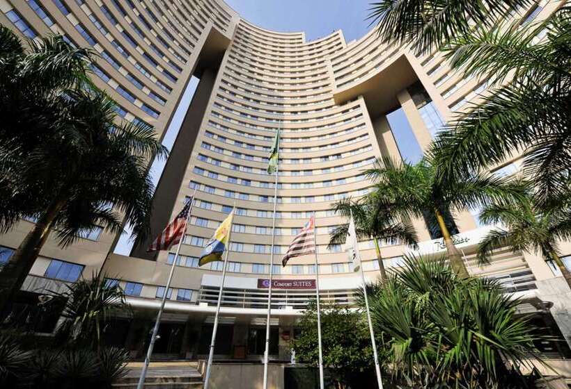 Отель Comfort Suites Alphaville