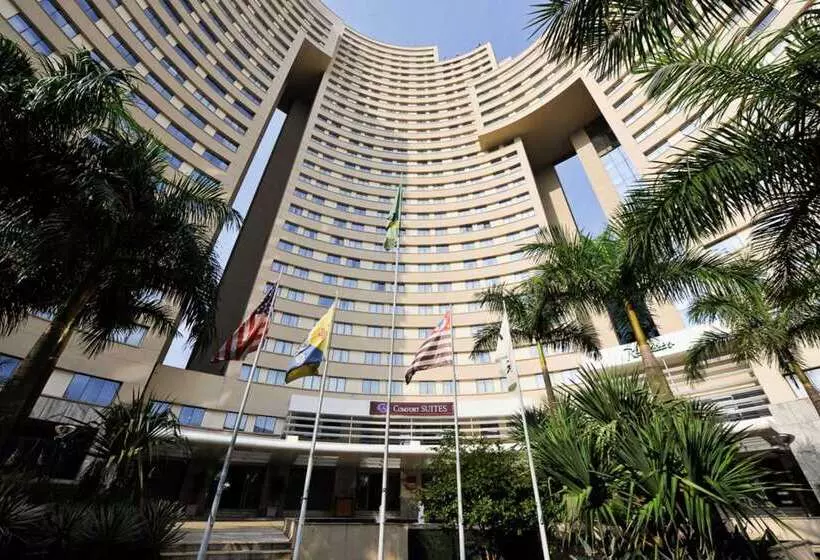 Hotel Comfort Suites Alphaville