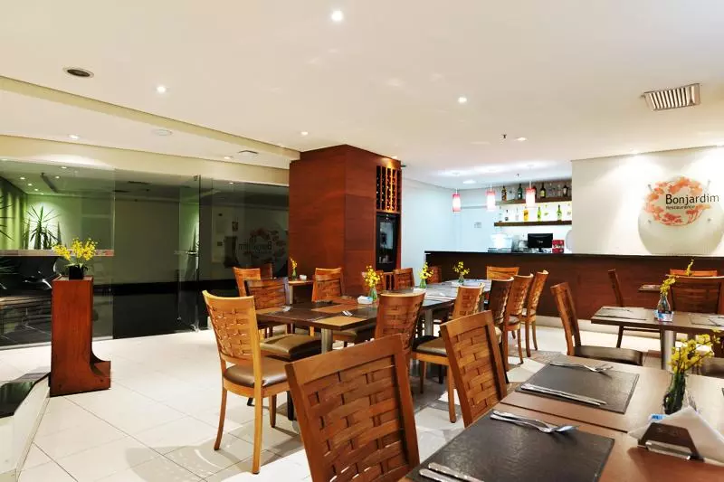 Hotel Comfort Suites Alphaville