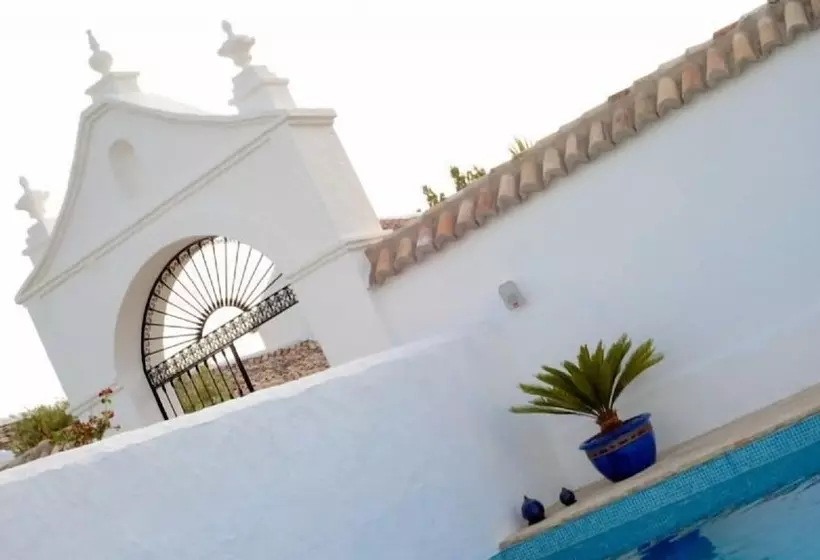Отель Cortijo El Guarda