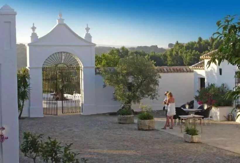 Отель Cortijo El Guarda