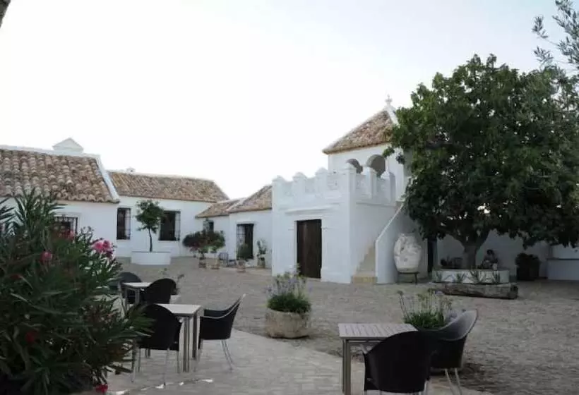 Отель Cortijo El Guarda