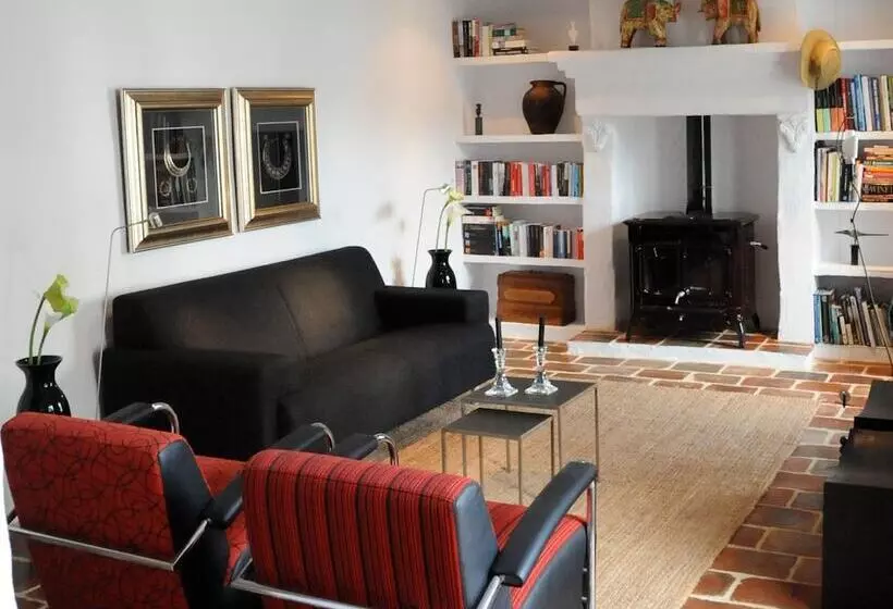 Отель Cortijo El Guarda