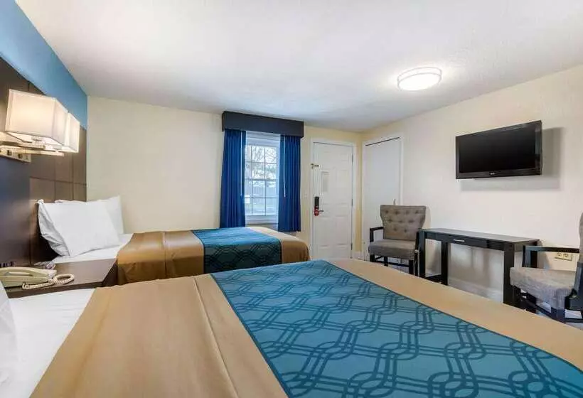 酒店 Econo Lodge By Choice   Cape Cod
