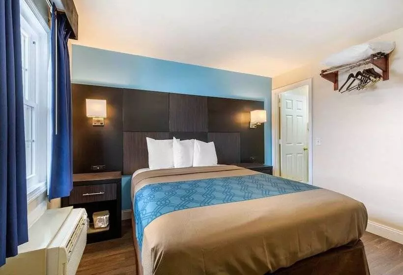 酒店 Econo Lodge By Choice   Cape Cod