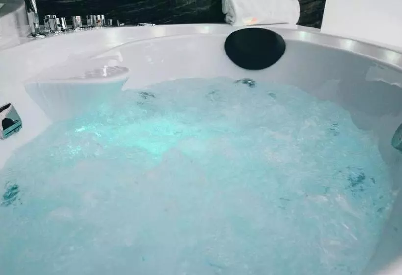 酒店 Gregorio Vii Luxury Suites