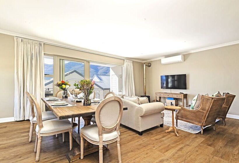 호텔 L Ermitage   Franschhoek Chateau & Villas