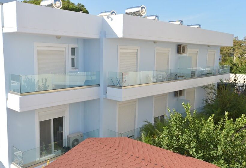 בית מלון כפרי Perla Marina Apart