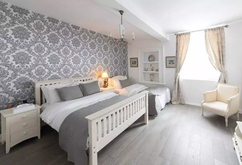 בית מלון כפרי The French Partridge