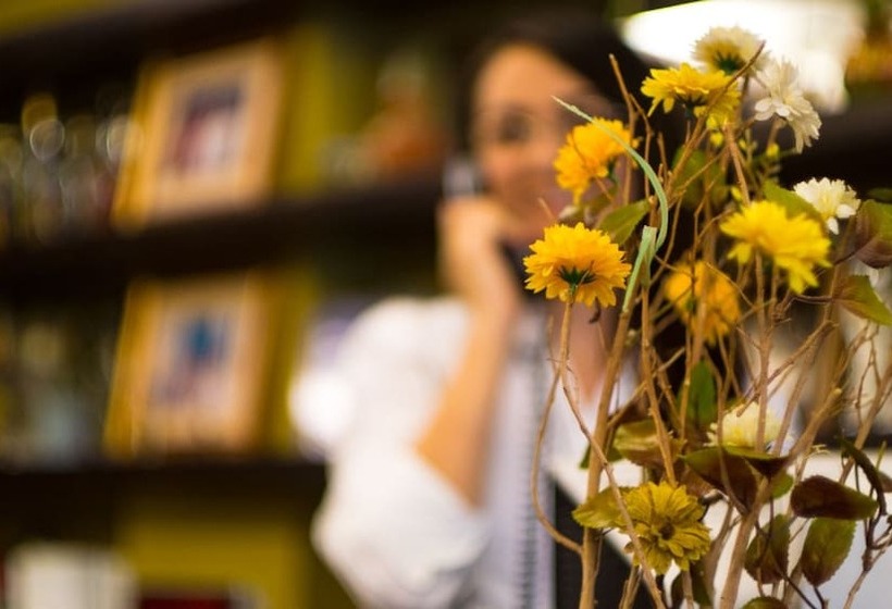 فندق Victoria Tirana